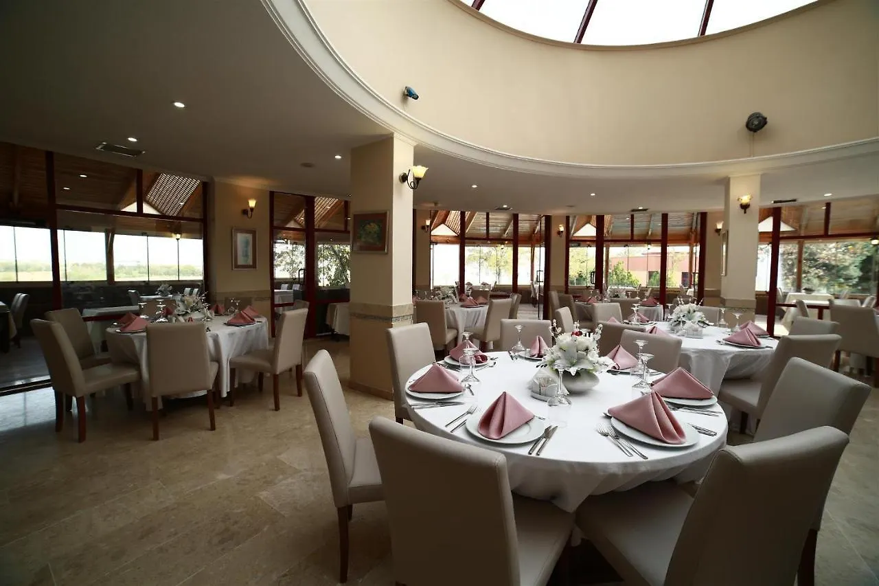 Patalya Lakeside Resort Hotel Ancara